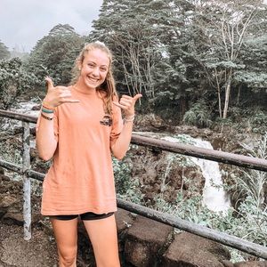 Meet your Posher, Kara